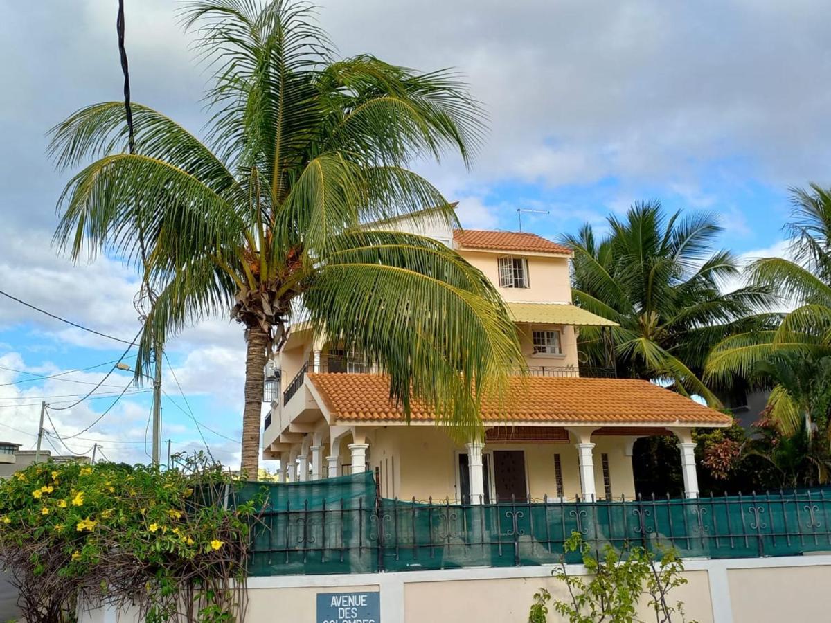 Villa L'Or With Private Pool Flic en Flac Exterior foto